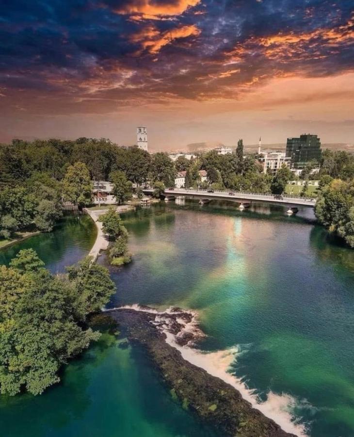 Kartal Centar Apartment Bihac Bagian luar foto