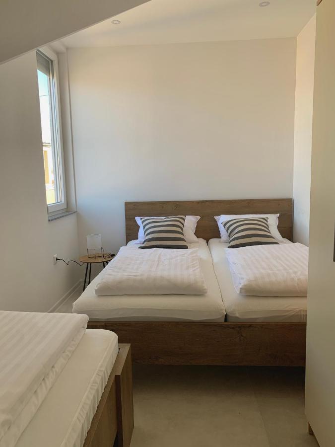 Kartal Centar Apartment Bihac Bagian luar foto