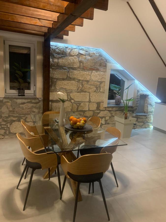 Kartal Centar Apartment Bihac Bagian luar foto
