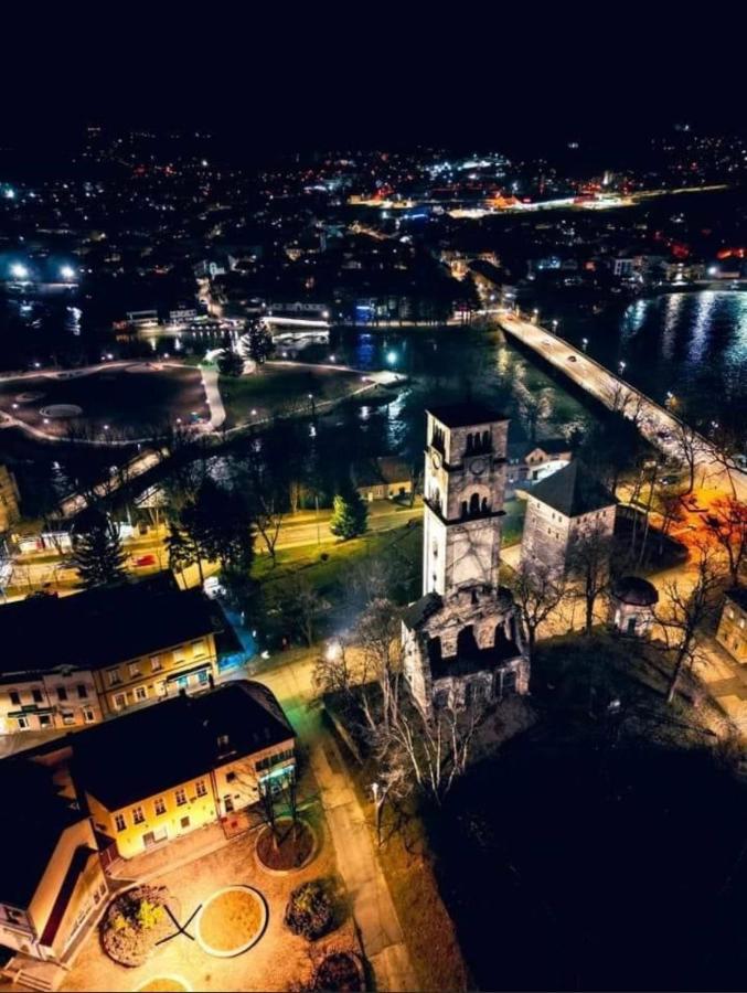 Kartal Centar Apartment Bihac Bagian luar foto